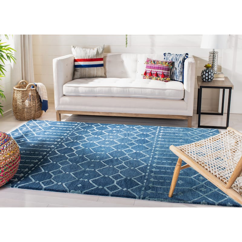 SAFAVIEH Handmade Himalaya Parasols Modern Wool Rug - 8' Square - Navy/Silver