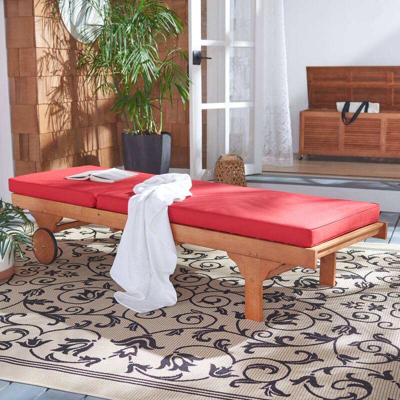 SAFAVIEH Outdoor Aubrie Adjustable Chaise Lounge Chair with Wheel.