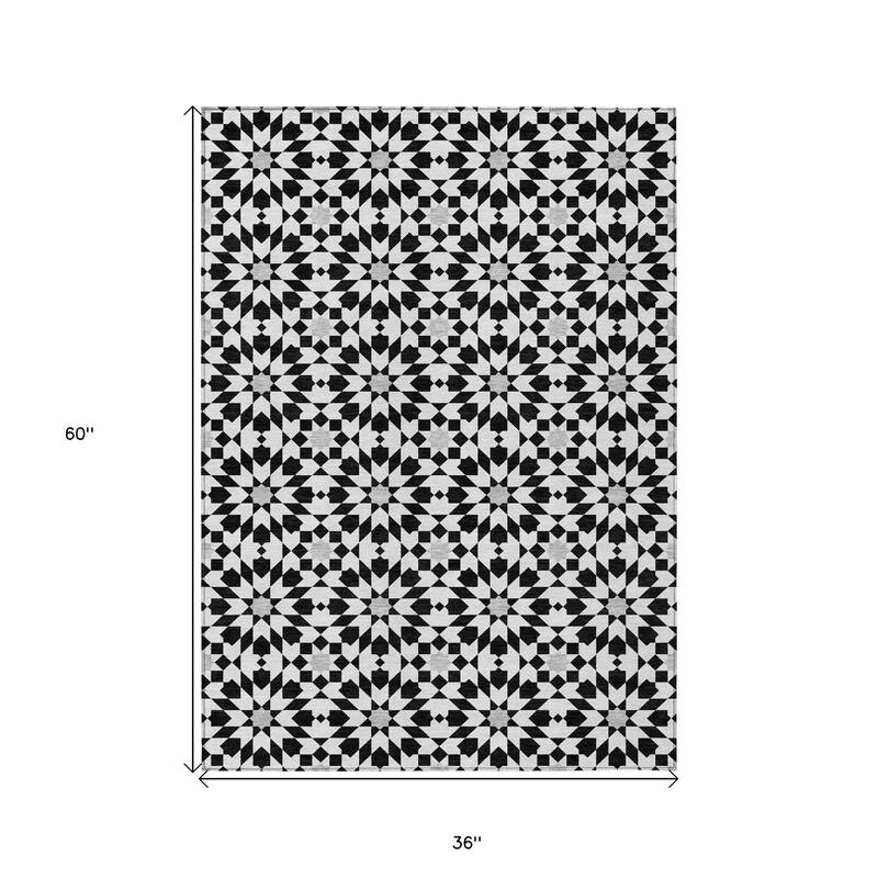 HomeRoots Floral Medallion Transitional Rectangle Outdoor Rug