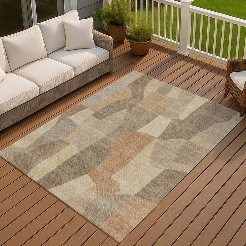 Machine Washable Indoor/ Outdoor Contemporary Layers Chantille Rug - Khaki - 3' x 5'