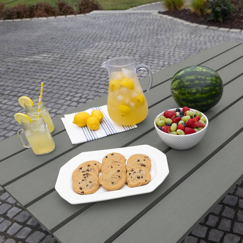 HIGHWOOD Eco-friendly Picnic Table