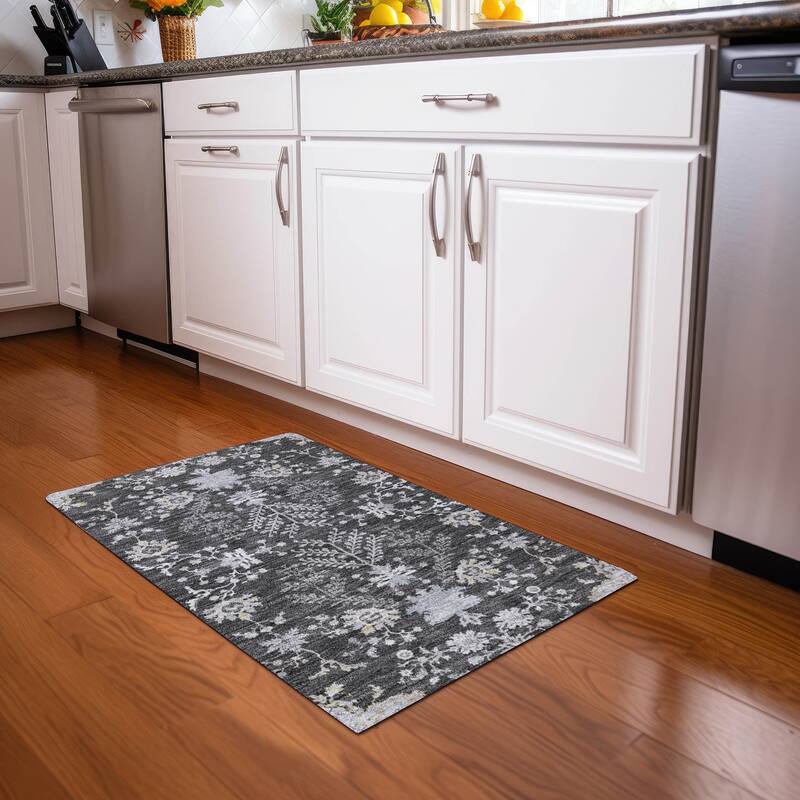 Machine Washable Indoor/ Outdoor Boho Traditional Chantille Rug - Charcoal - 1'8" x 2'6"