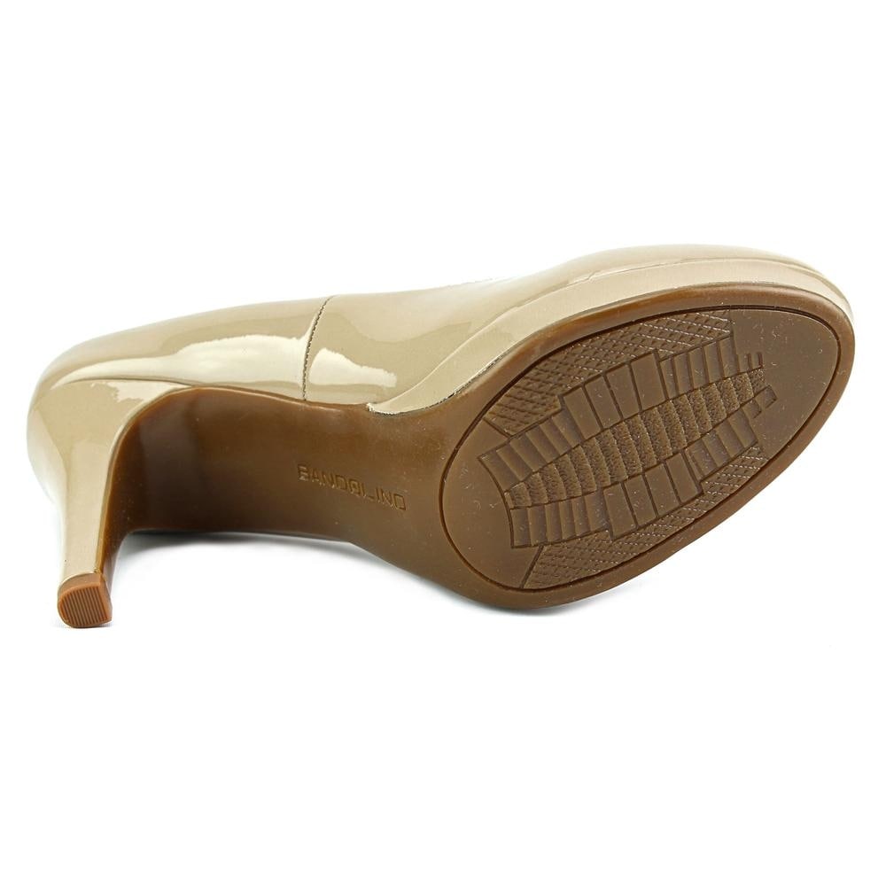 bandolino nude shoes