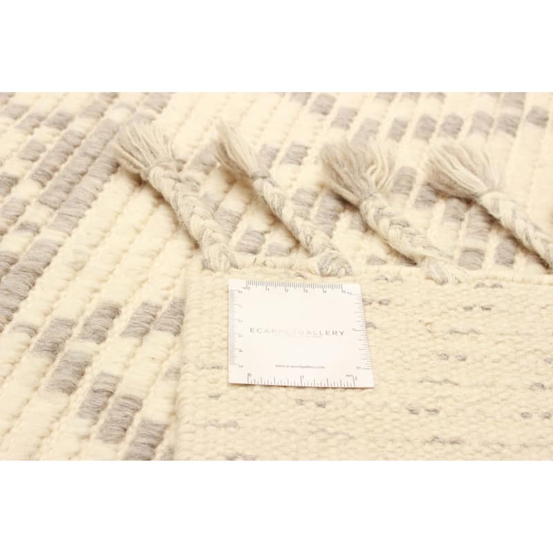 Tangier Cream Rug 5'0" x 7'9" - 5'0 x 7'9