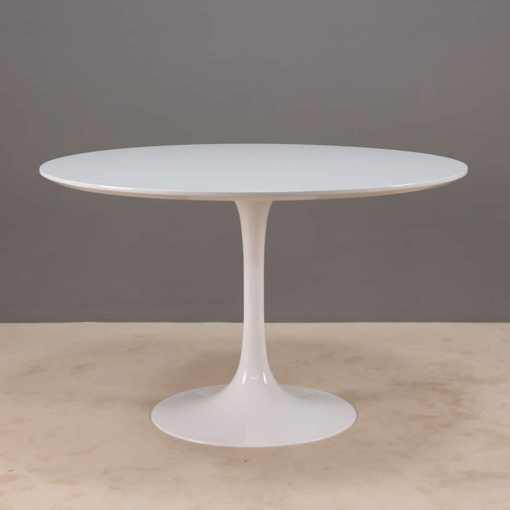 Kelty White Round Pedestal Dining Table