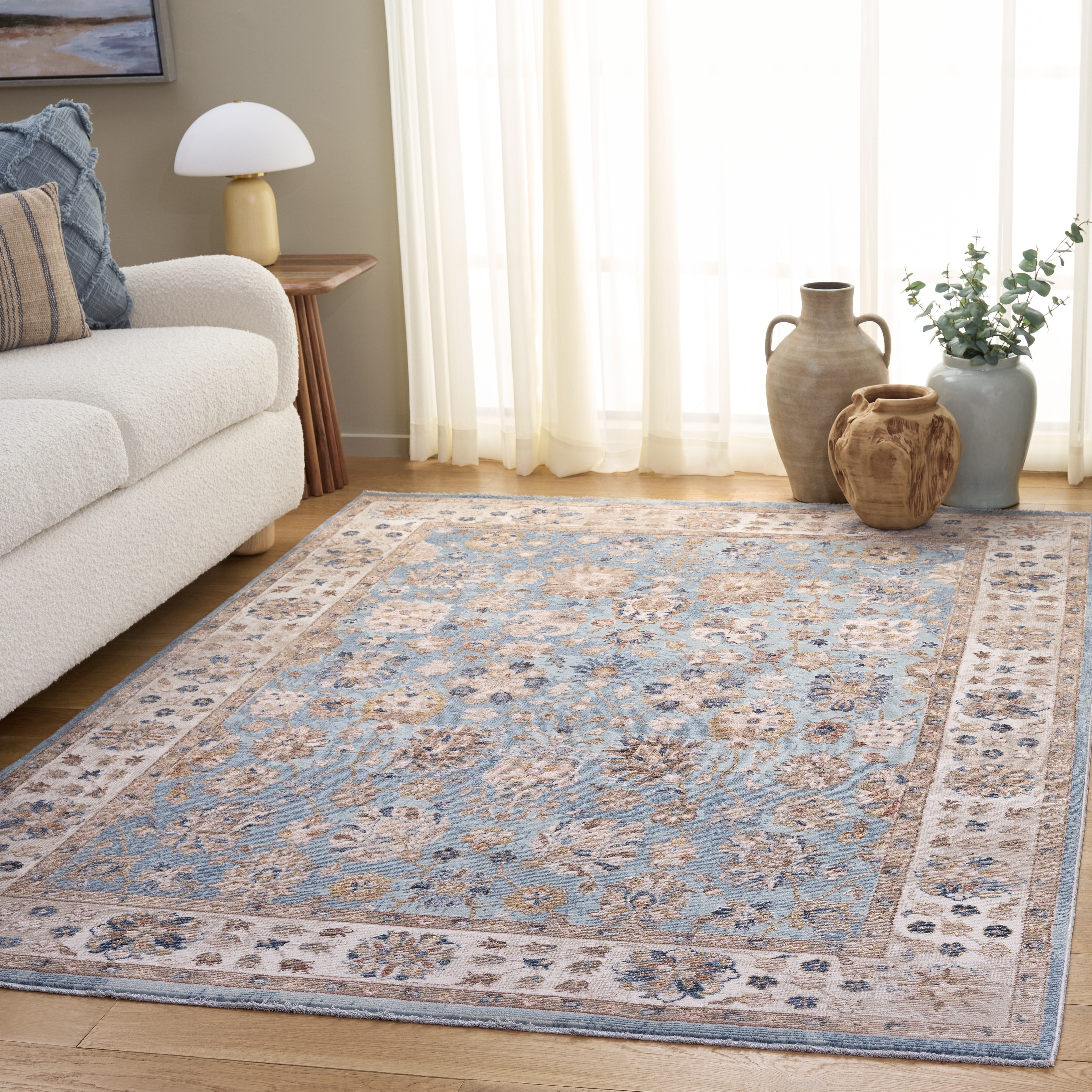 SAFAVIEH Ellwood Mariyka Traditional Rug