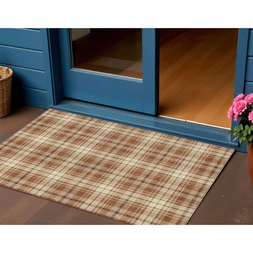 HomeRoots Plaid Transitional Rectangle Outdoor Rug