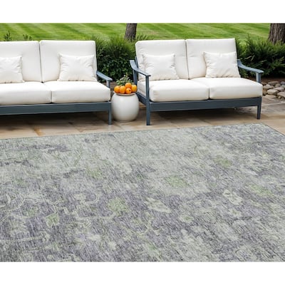 HomeRoots Oriental Traditional Rectangle Outdoor Rug