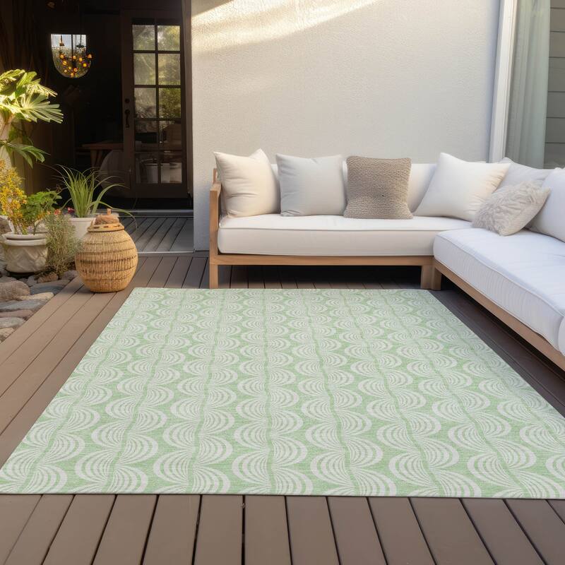 Machine Washable Indoor/ Outdoor Wavy Modern Chantille Rug
