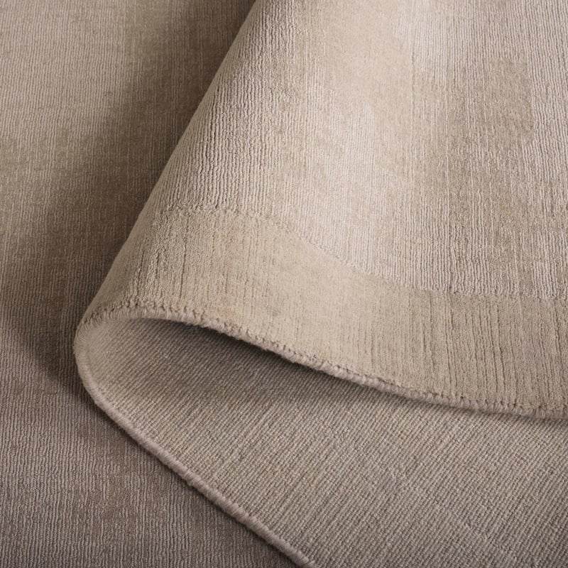 SAFAVIEH Handmade Mirage Efthalia Wool Rug