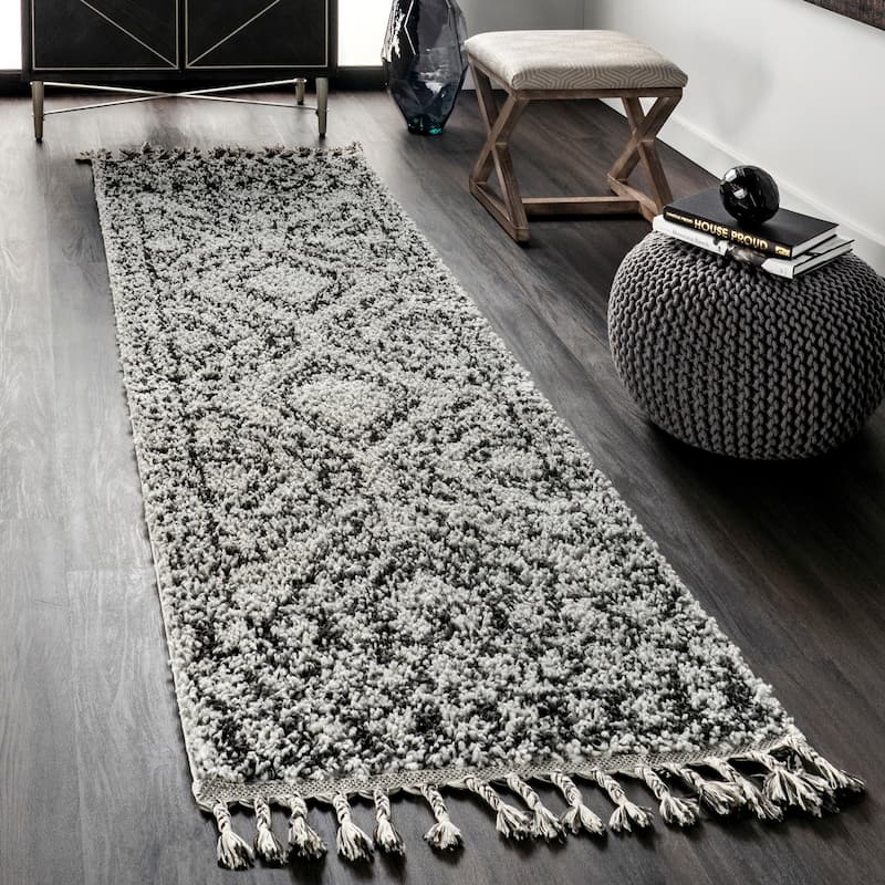 Nuloom Vasiliki Moroccan Shag Tasseled Area Rug - 2'6" x 6' Runner - Grey - Runner