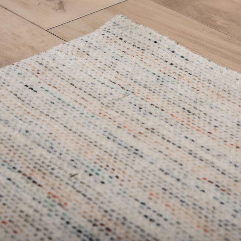 Alora Decor Cedar Hand-loomed Solid Rug