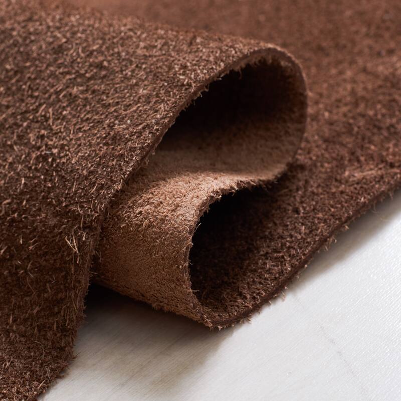 SAFAVIEH Handmade Cow Hide Radomila Cabin & Lodge Rug