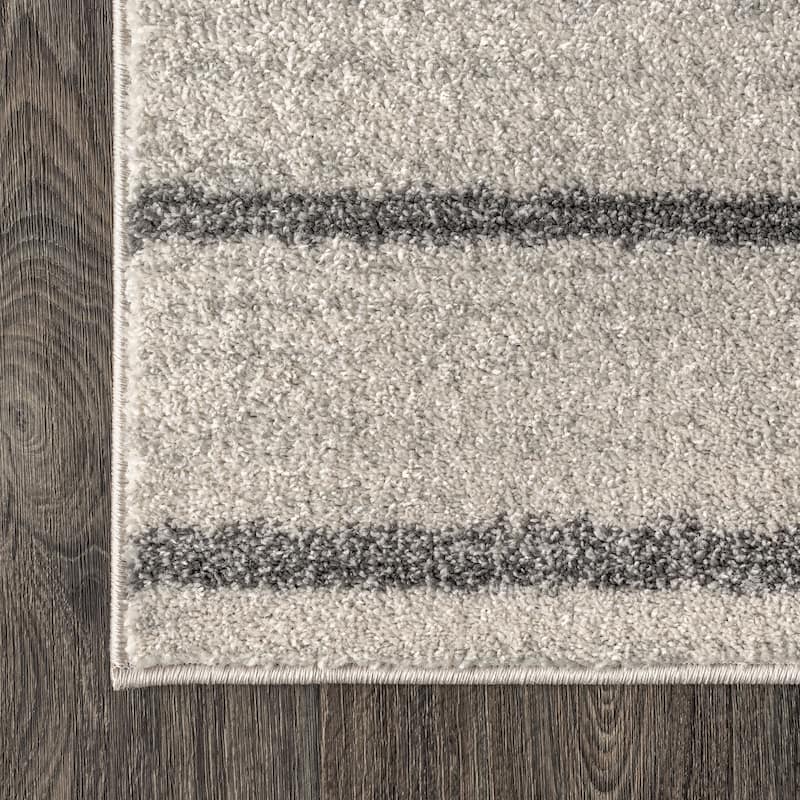 JONATHAN Y Alia Minimalist Stripe Area Rug
