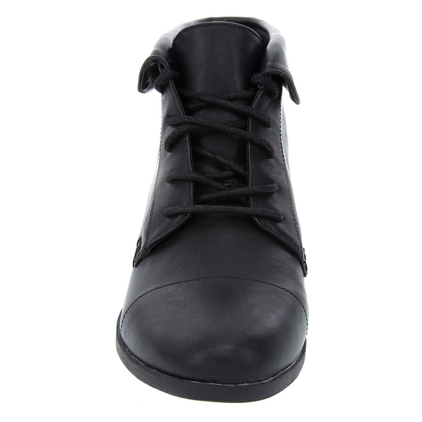 gloria vanderbilt claudette women's ankle boots