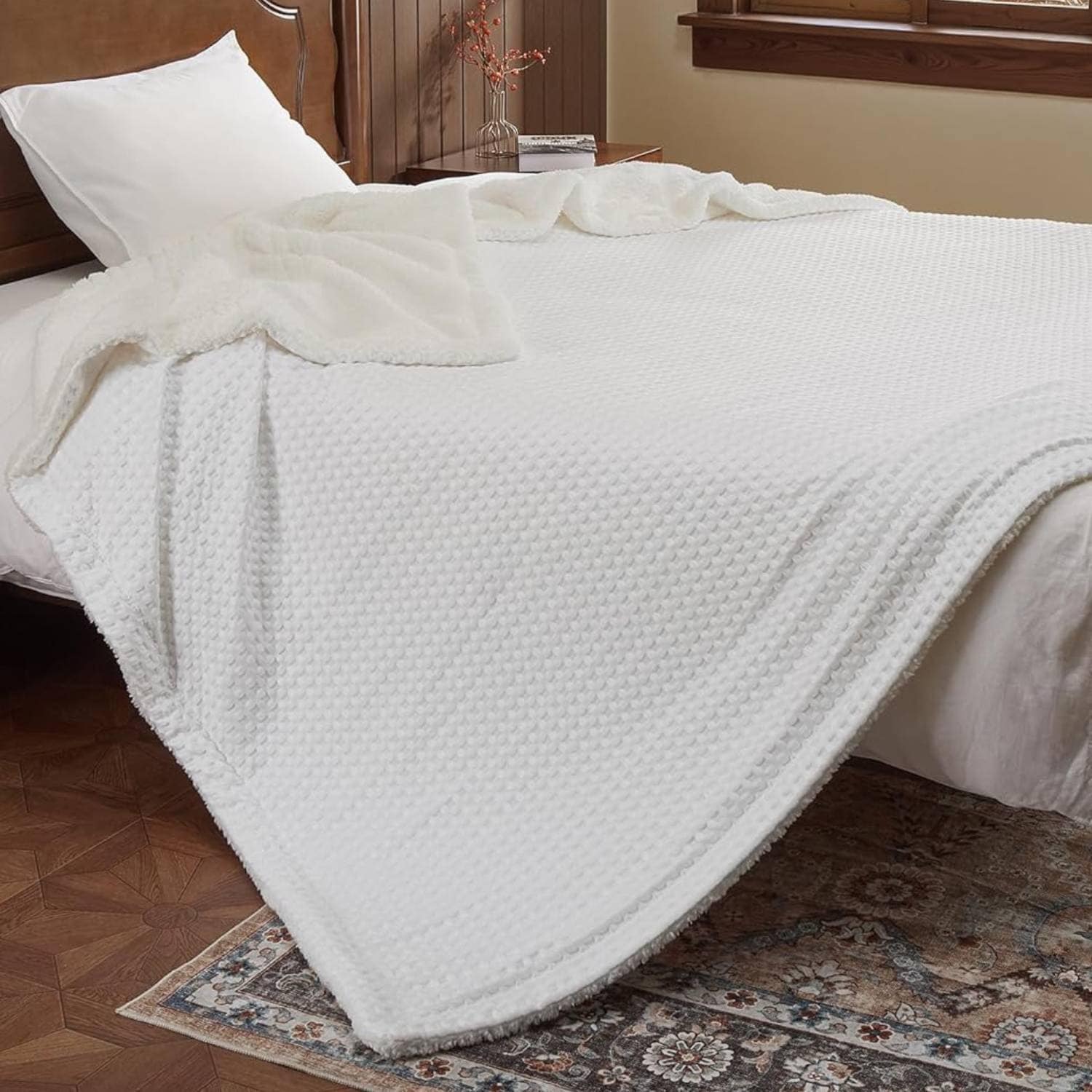 Heated Electric Blanket with LCD Dual Controller, White