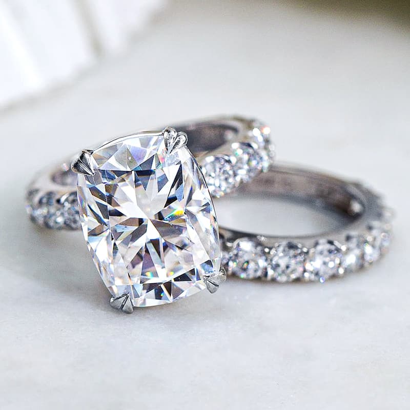 Kobelli 10.4 Carat Moissanite & Lab Grown Diamond 14k Solid Gold Cushion Bold Constance 2pc Bridal Set (GH/VS, DEF/VS)