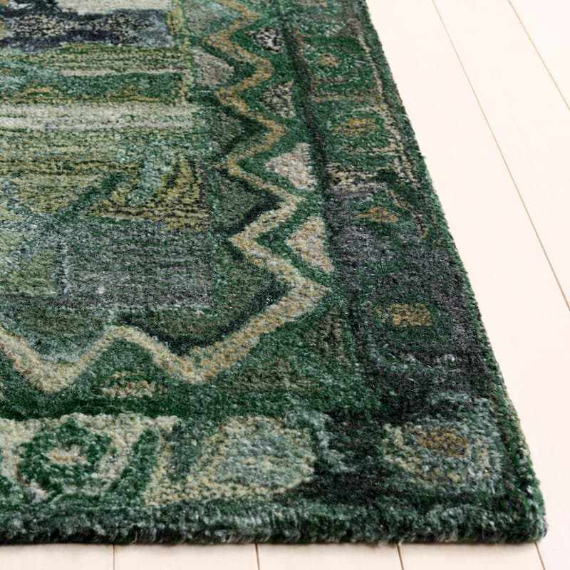 SAFAVIEH Handmade Anatolia Piedad Traditional Rug