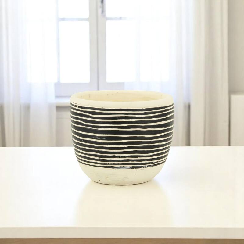 HomeRoots Black And White Ceramic 39 Ounce Striped Round Distressed Pot Planter - 5.75 in. x 4.75 in. x 5.75 in. - White/Black - 5.75 in. x 4.75 in.  x 5.75 in.