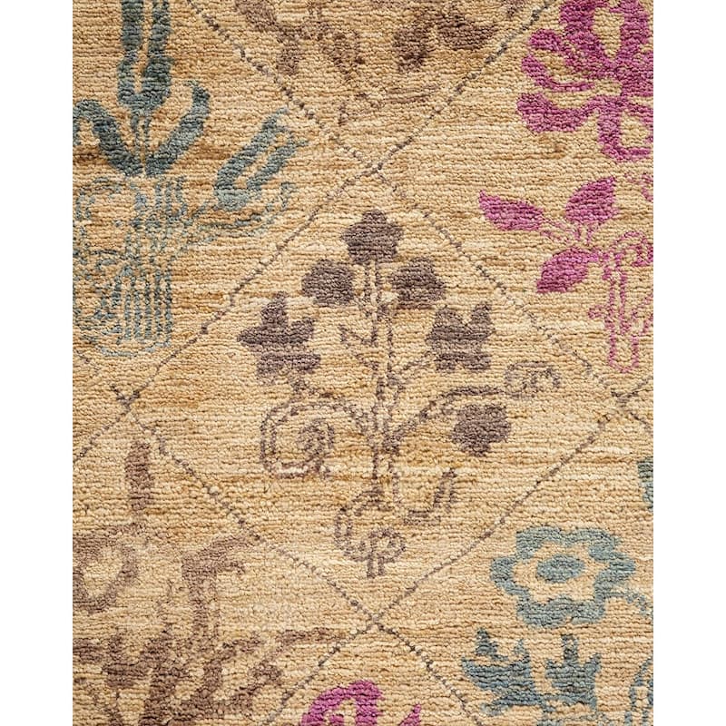 Overton Hand Knotted Wool Vintage Inspired Modern Contemporary Eclectic Beige Area Rug - 6' 5" x 8' 10"