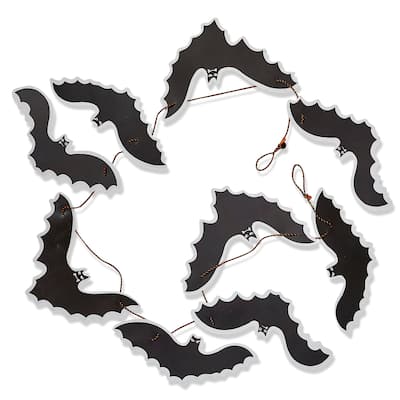 Going Batty Paper Garland for Halloween Decorative Wall Decor 78.7 in Black Indoor Use Only