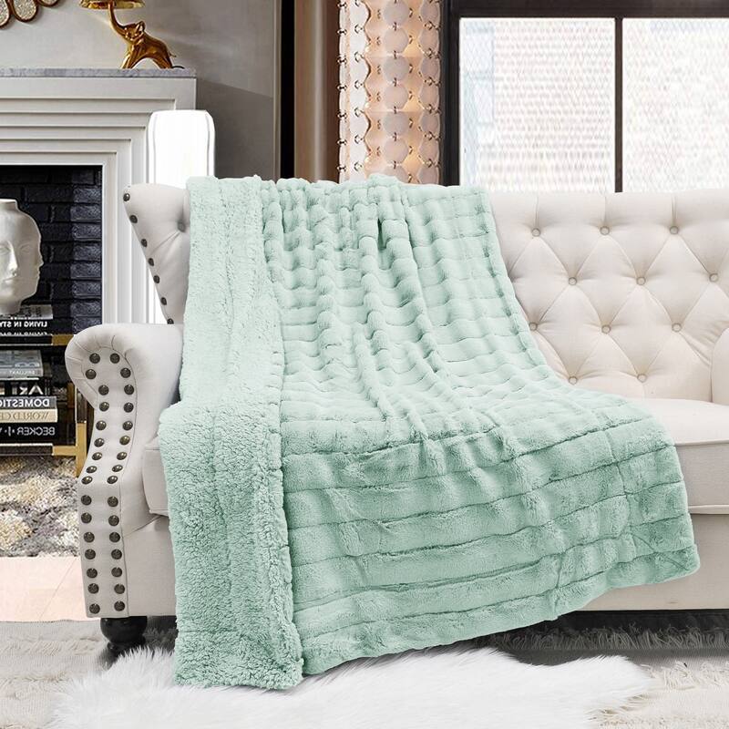 Supermink Decorative Fauxfur Throw 50'' x 60''