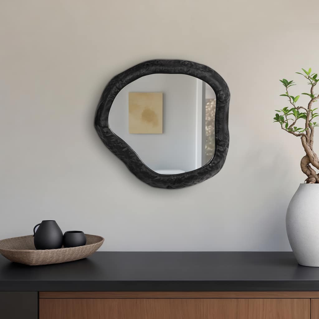 Alum, 14", Hammered Outlined Mirror, Matte Black, Novelty, 1.25"H, Solid Color - 14.25" x 13.75" x 1.25"