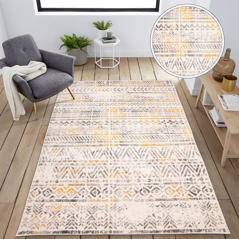 The Curated Nomad Midtown Geometric Distressed Bohemian Rug