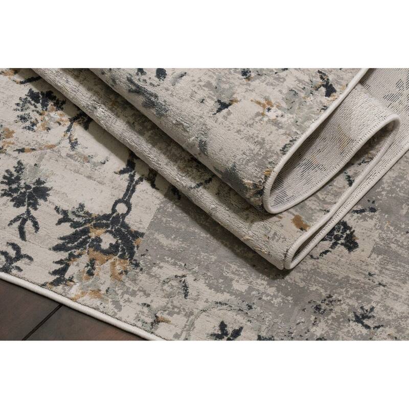 Dynamic Rugs Quartz Traditional Area Rug