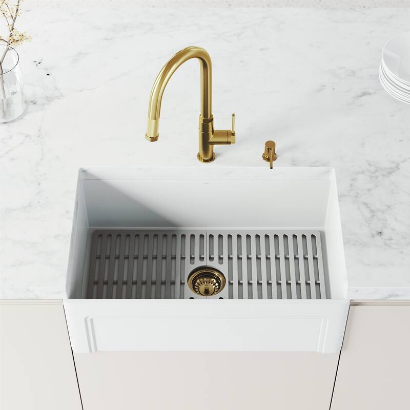 VIGO Hart Arched 18" H Single Handle Pull-Down Kitchen Faucet