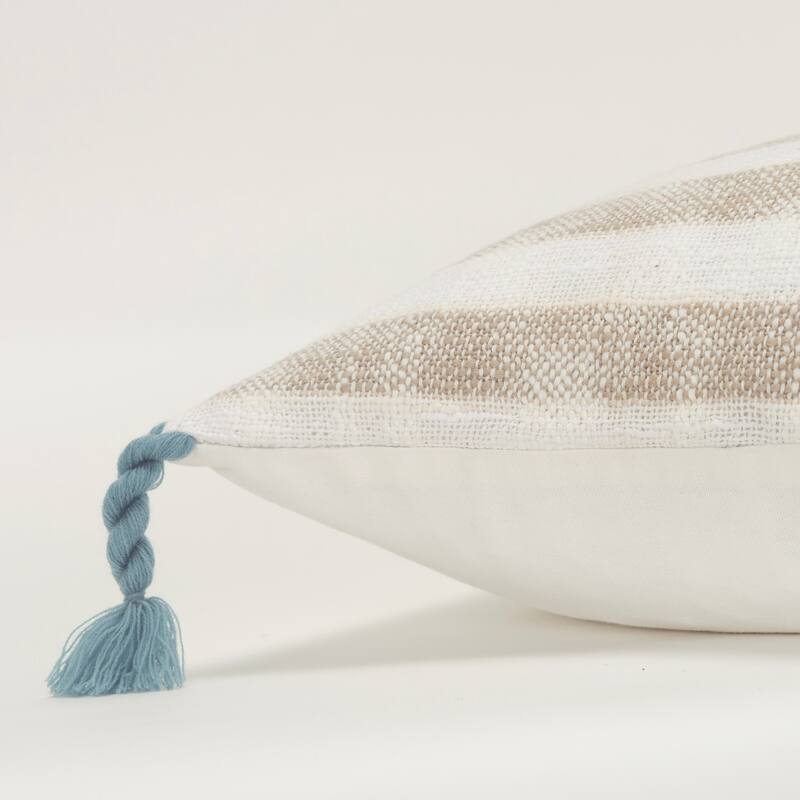 Rizzy Home Transitional Natural Poly Filled Pillow - 18" x 18"