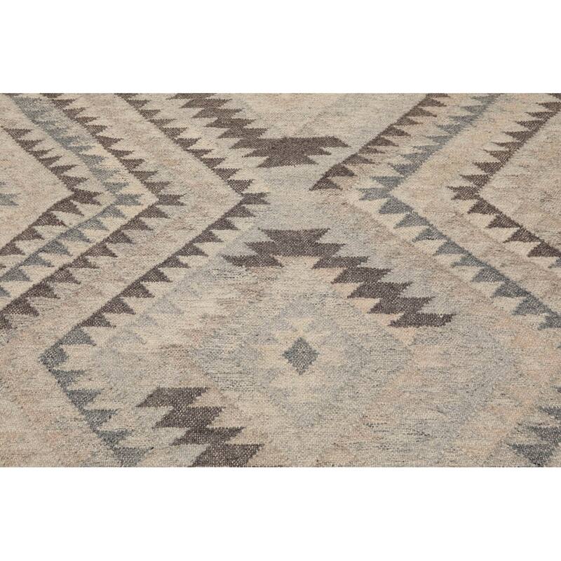 LoomBloom Beige Handwoven Oriental Southwestern Kilim Wool Area Rug - 5' 3'' x 7' 7''