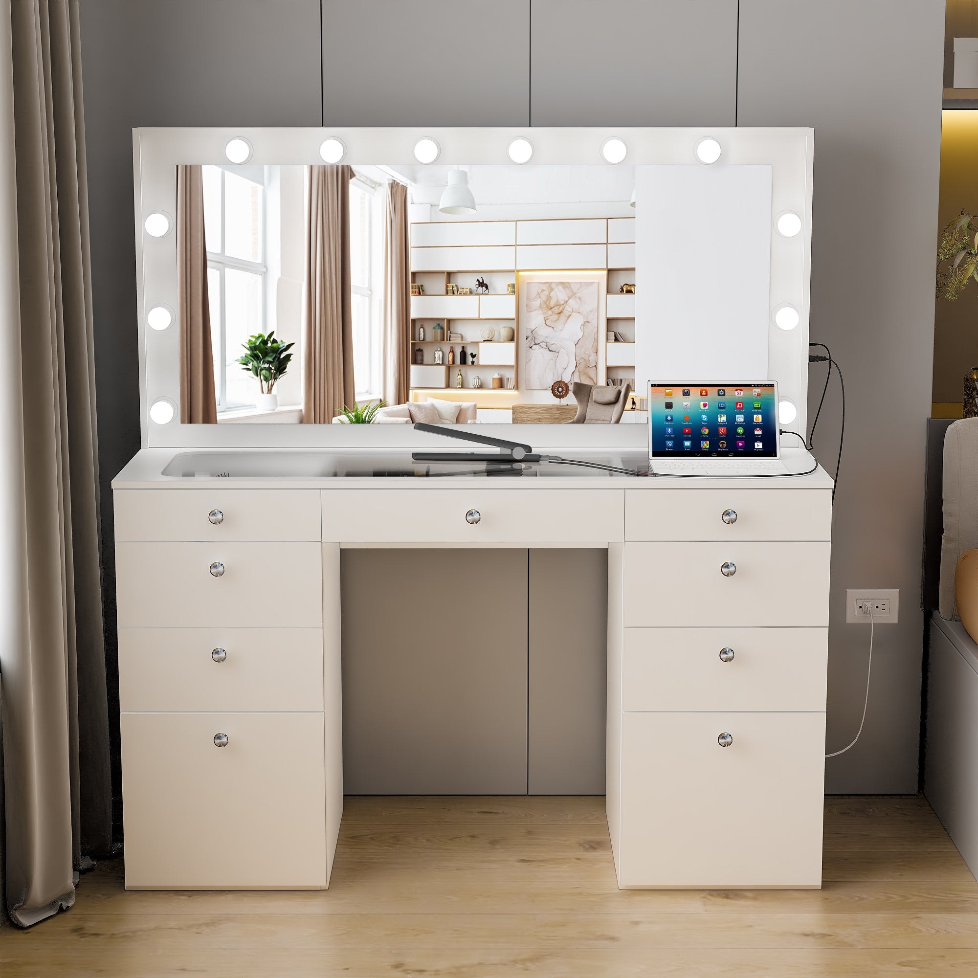 Desk with sale light bulb mirror