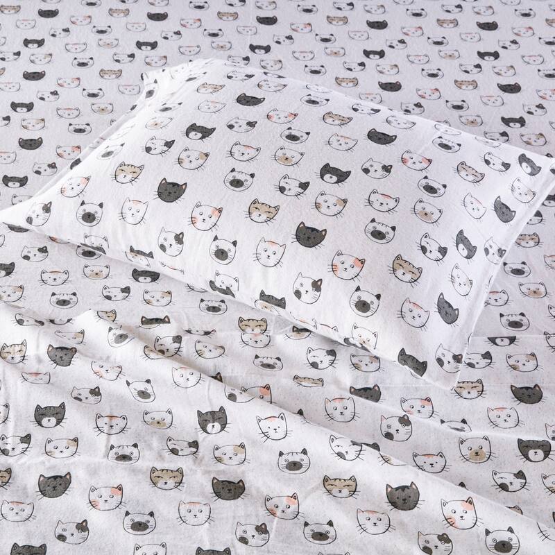 Intelligent Design Cozy Soft Cotton Flannel Printed Sheet Set