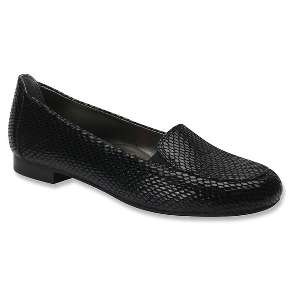 Shop Ros Hommerson Women's Regan Loafer - Overstock - 25893556