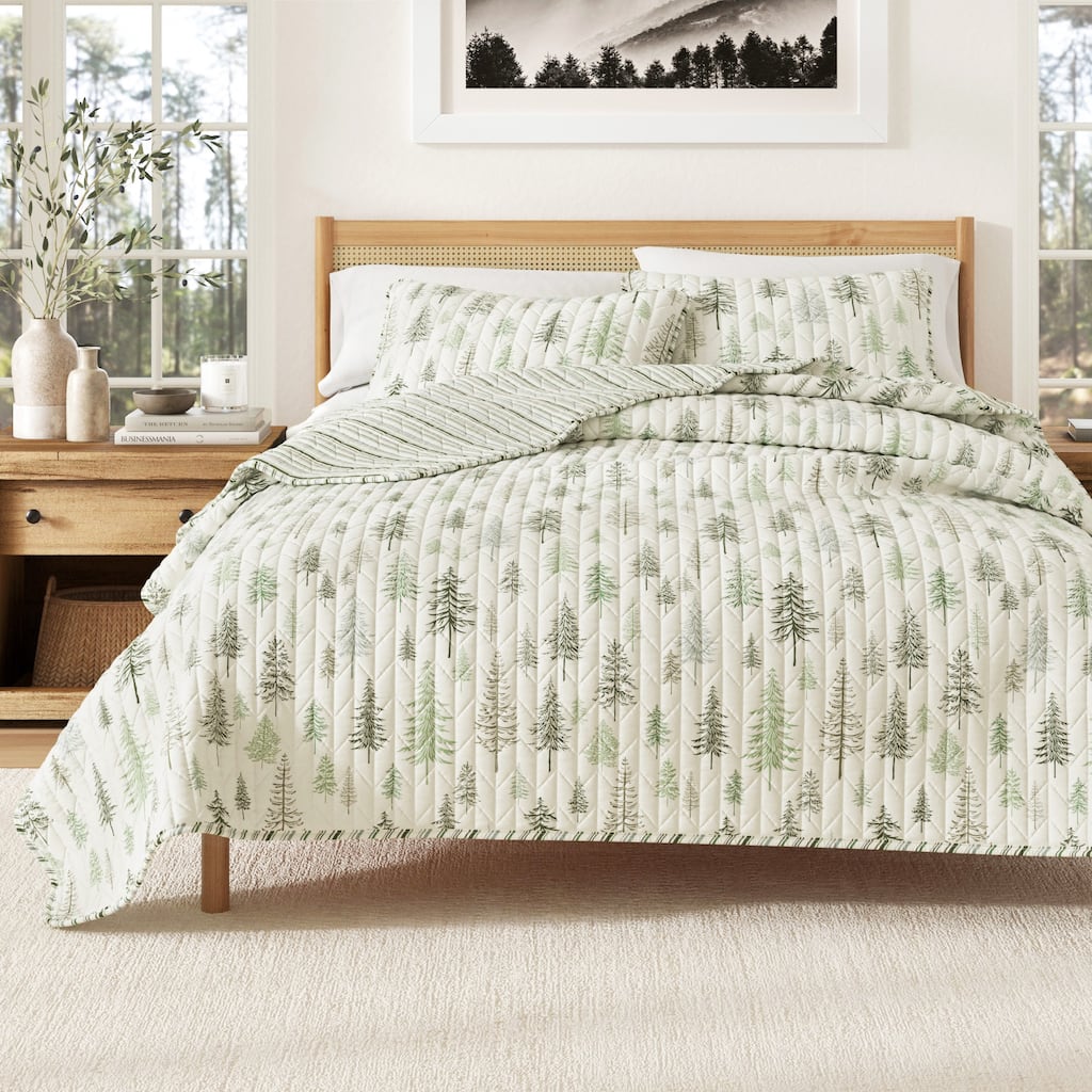 Linery & Co. Rustic Lodge Trees Quilt Set With Shams