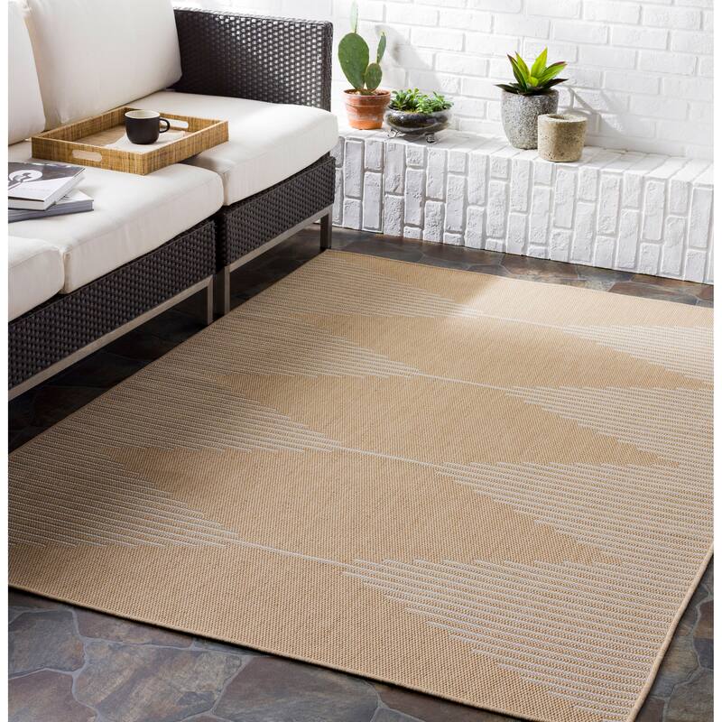 Niecy Indoor/ Outdoor Mod Diamond Area Rug - 7'10" x 10' - Wheat