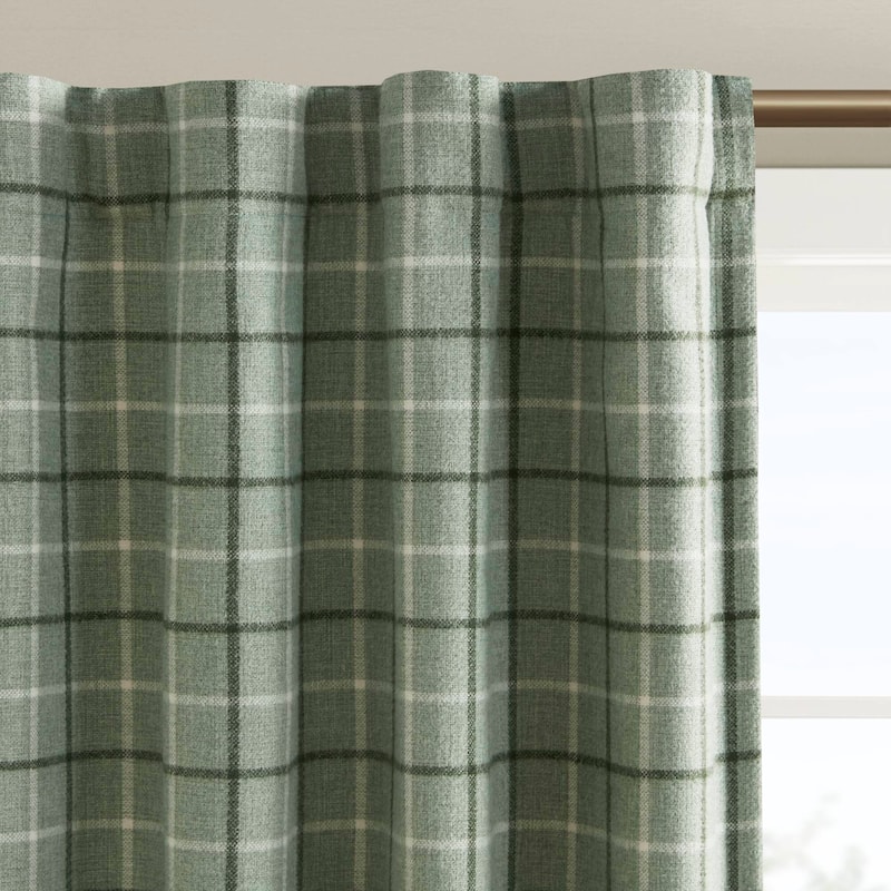 Madison Park Anaheim Plaid Rod Pocket and Back Tab Single Curtain Panel with Fleece Lining