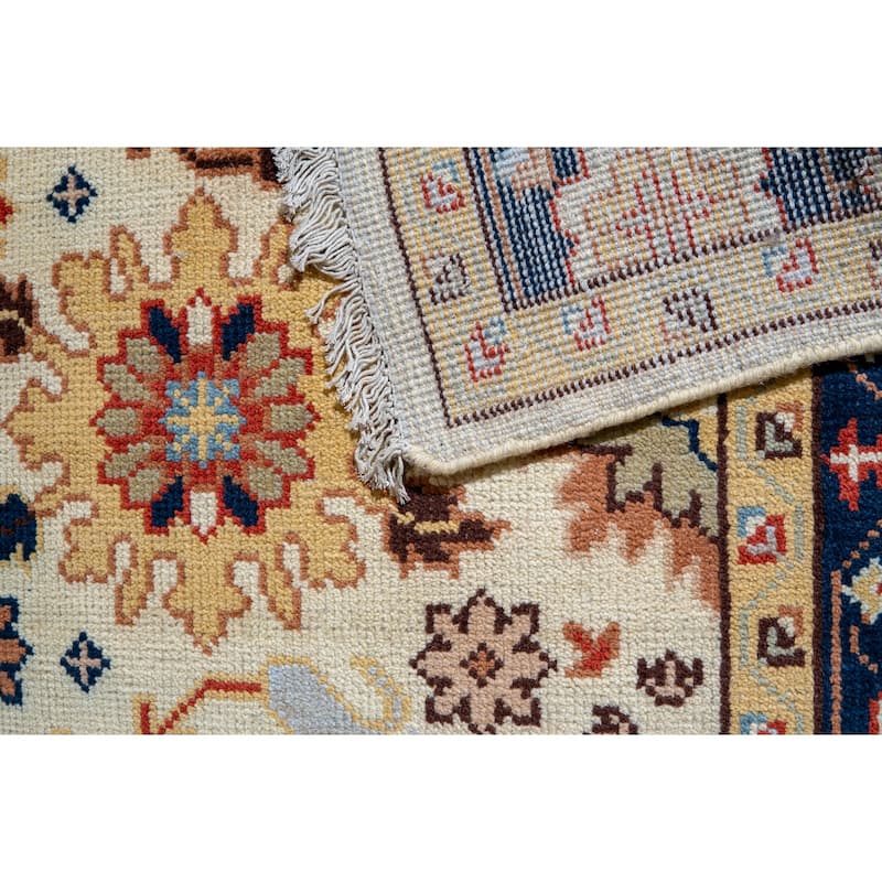 Hand-Knotted Wool Heriz Design Rug, 10' x 14', Blue Area Rug, Soft Handcrafted Texture for Bedrooms or Living Room - L