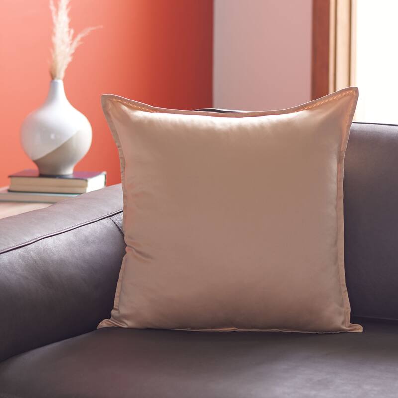 SAFAVIEH Belvoir 18-inch Pillow