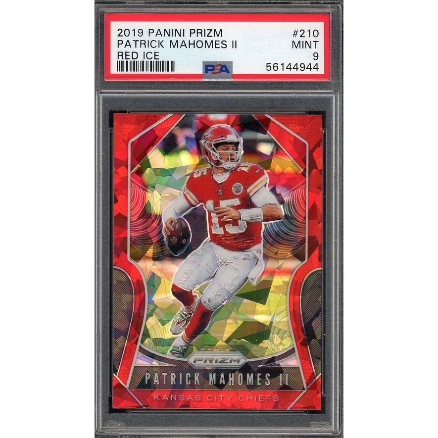 Patrick Mahomes 2021 Panini Mosaic Red Prizm Football Card