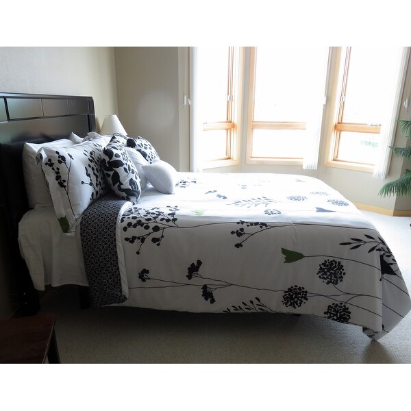 Shop Perry Ellis Asian Lily Duvet Cover Set On Sale Overstock