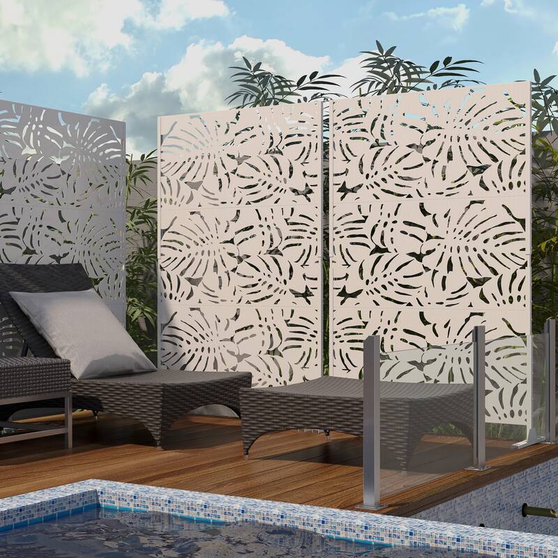 Outdoor Free Standing Metal Privacy Screen