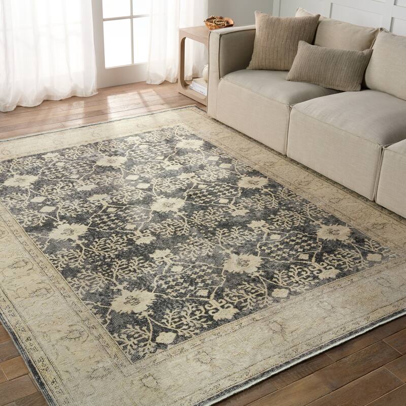 Leandra Medallion Navy/ Cream Area Rug