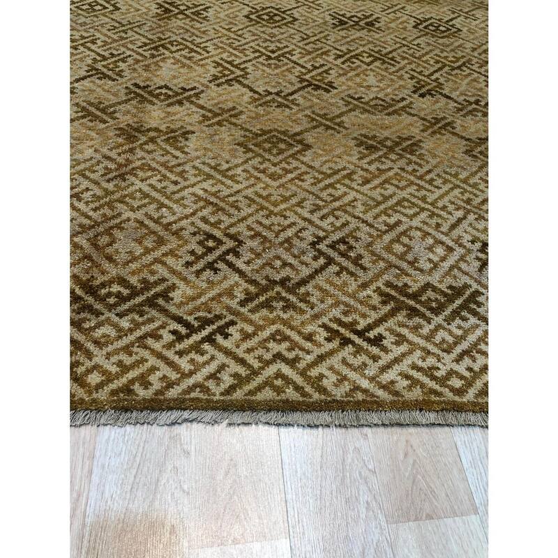 Brown Handmade Wool Transitional Ningxia Rug, 6' x 9', Hand Knotted Wool, Subtle Elegant Shading Rug - N/A