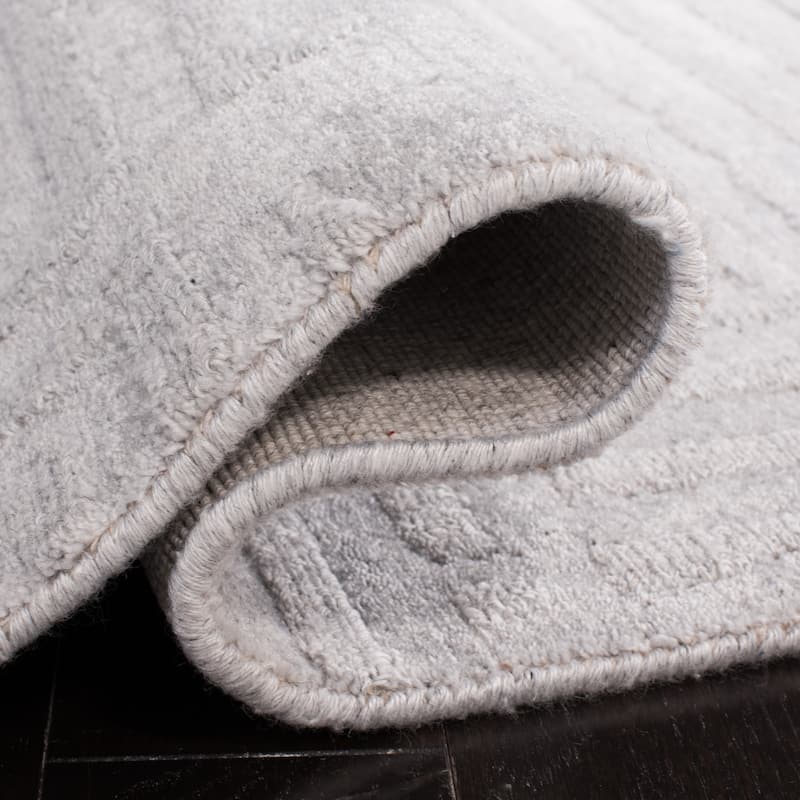 SAFAVIEH Handmade Mirage Elfgard Contemporary Viscose Rug