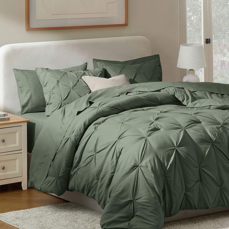 Nestl Pinch Pleate Comforter Set Bed in a Bag with Cooling Pillow