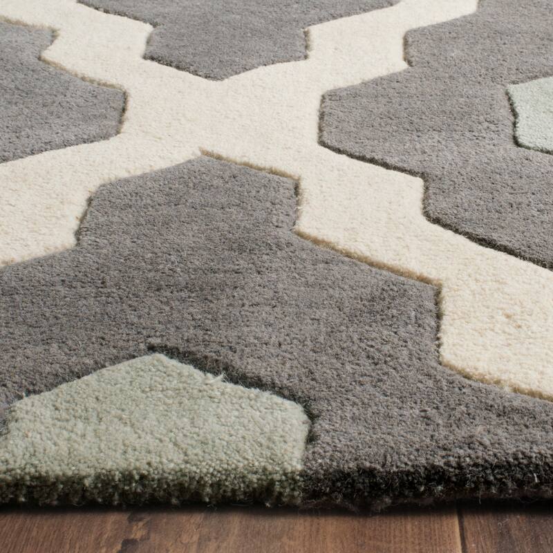 SAFAVIEH Handmade Chatham Sutapa Modern Moroccan Wool Rug