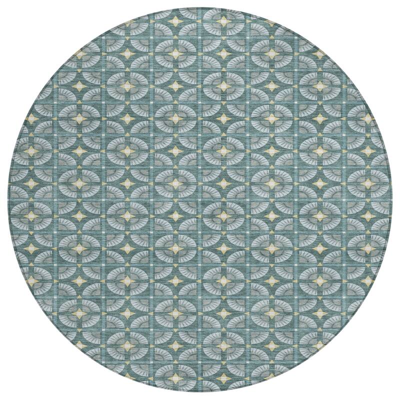 Machine Washable Indoor/ Outdoor Modern Roeland Chantille Rug