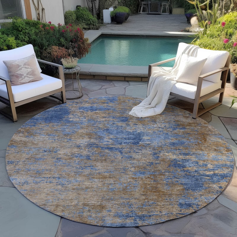 Machine Washable Indoor/ Outdoor Abstract Ombre Chantille Rug